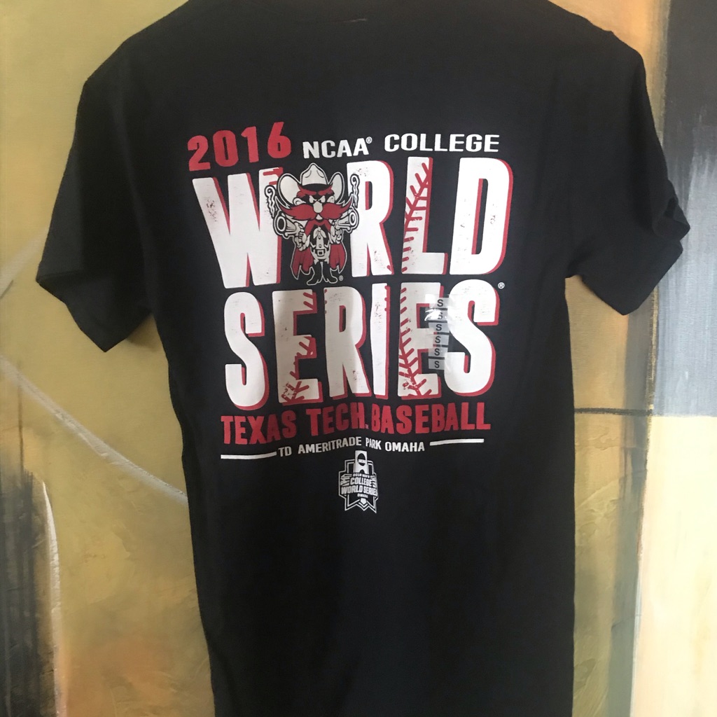 2016 Nwt College World Series Tee Size Small